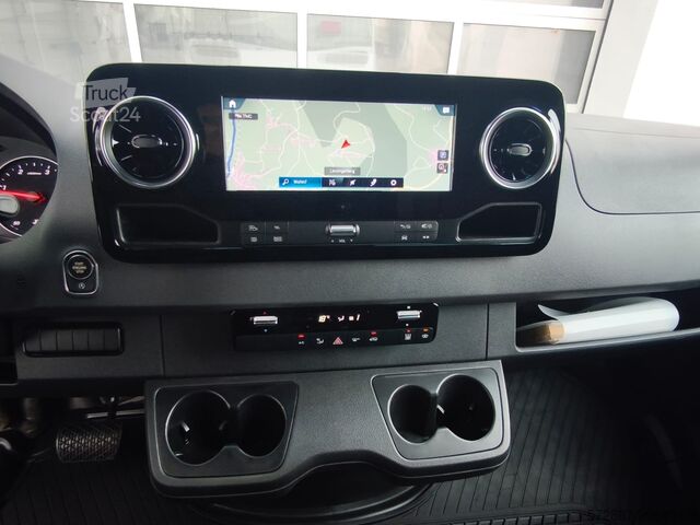 Tovornjak Mercedes-Benz Sprinter 315CDI 9G-Tronic FWD L2 Pritsch