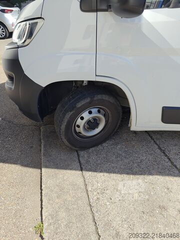 Caravana/autocaravana Fiat Ducato Weinsberg Carabus 600 K|2022 EURO 6 | Venditore professionale