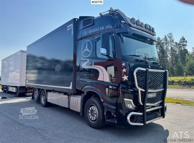 Koffert Mercedes-Benz Actros 6x2 Box Truck w/ 2013 Limetec Box Trailer.