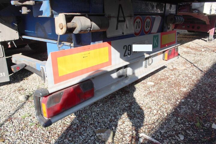 Poluprikolica sa pomičnim sandukom acerbi semirimorchio portacontainer e casse 45