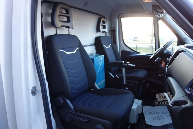 Рефрижераторний фургон iveco Daily 2,3 Tiefkühlkoffer -20° AUTOM/KLIMA/STDHZG/KAM
