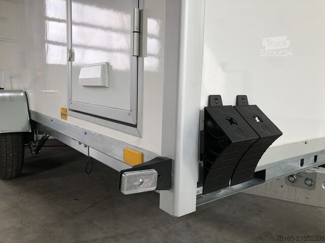 Reboque baú Blyss F2741HT Seitentür Kofferanhänger