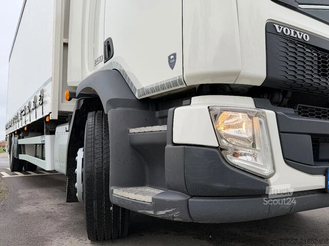 انزلاق القماش المشمع Volvo FL FL250.18 Schuifzeil Bakwagen met Laadklep