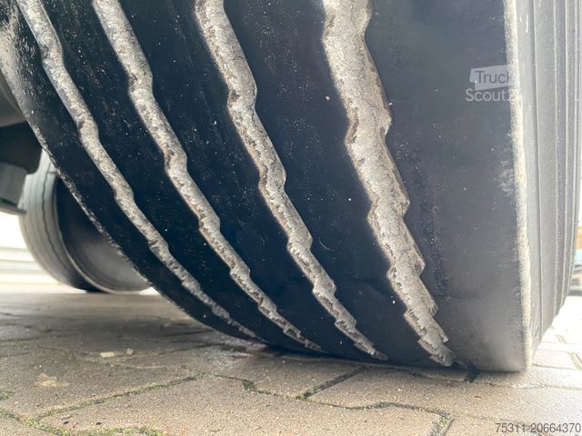 Kofferauflieger SCHMITZ CARGOBULL SCB S3B | BÄR-LBW 2,00to.*Luft-Lift*Reifen TOP!