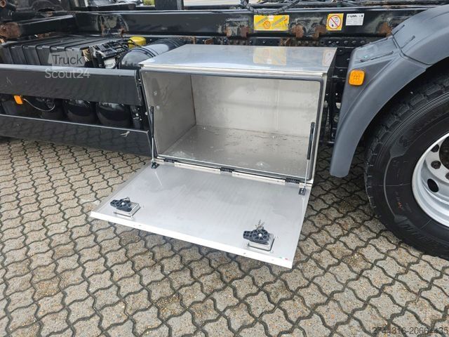 Abrollkipper MAN TGS 26.400 6X2-4