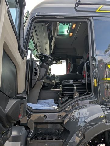 Стандартний тягач MAN TGS 22.480 BL SA 4X4 Voll- Allrad, LoF, MIETEN?