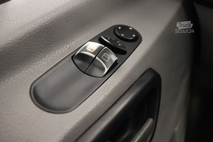Tovornjak z zabojnikom Mercedes-Benz Sprinter 313 2.2 CDI Automaat - Airco - Navi - ...