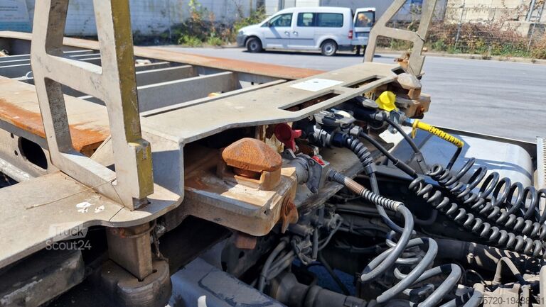 Auflieger-Wechselfahrgestell Schmitz SCF 24G Slider