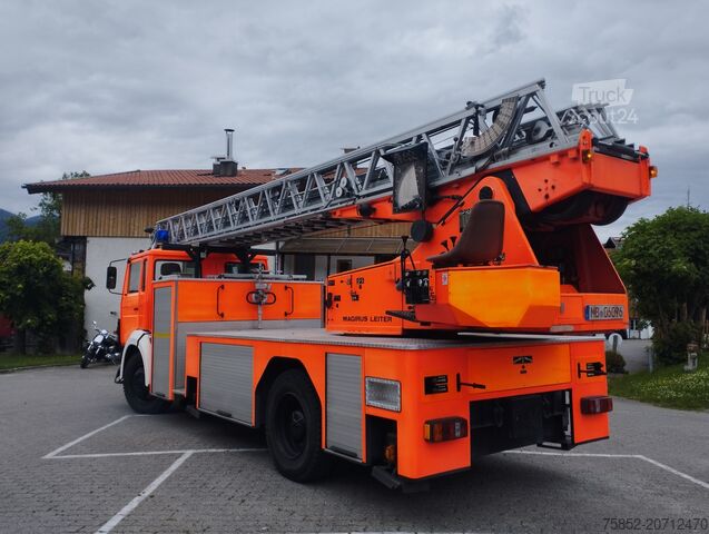 Wóz strażacki Magirus Deutz 140-25 A DLK 23/12 Drehleiter Magirus