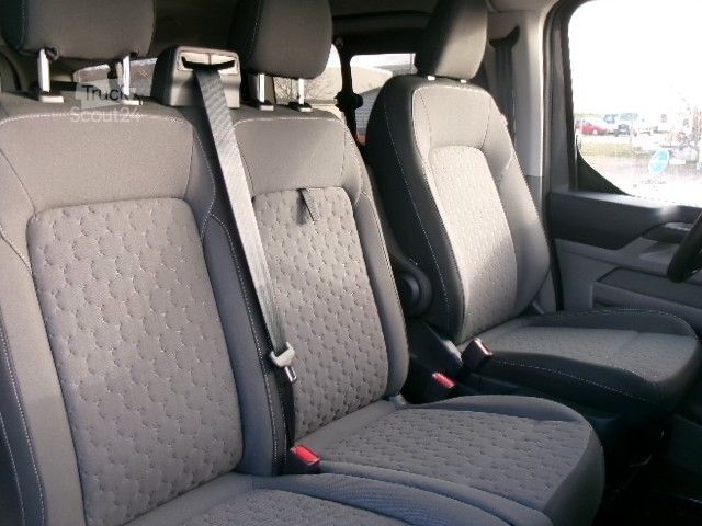 Minibus FORD Transit Custom 320L2 Limited Kombi AT AHK 2xSTür