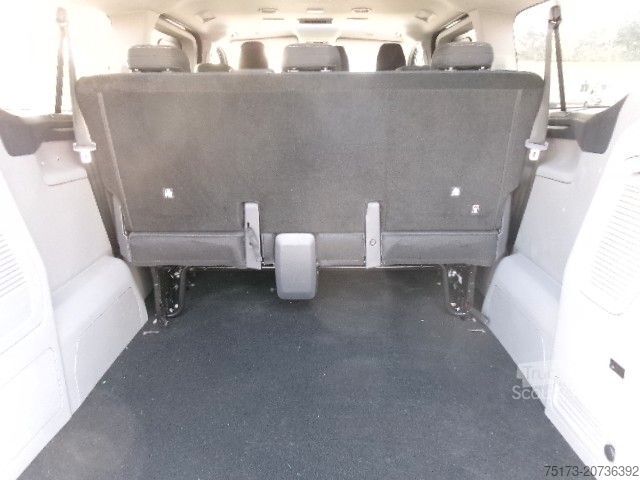 Minibus FORD Transit Custom 320L2 Limited Kombi AT AHK 2xSTür