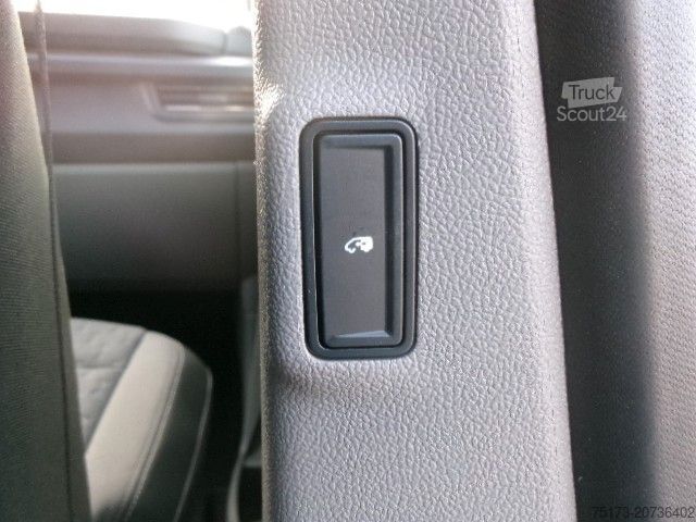 Minibus FORD Transit Custom 320L2 Limited Kombi AT AHK 2xSTür