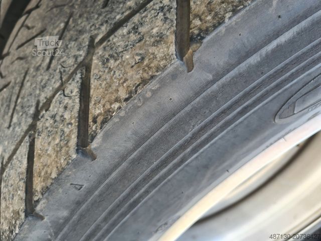 Великооб’ємний тягач FORD F-MAX 500 mega