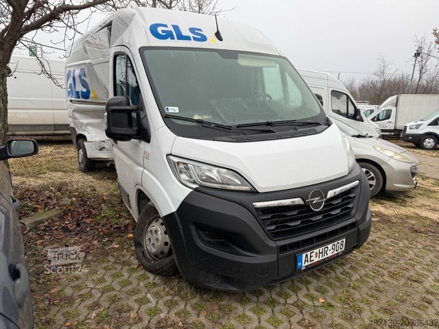 Панельний фургон OPEL Movano