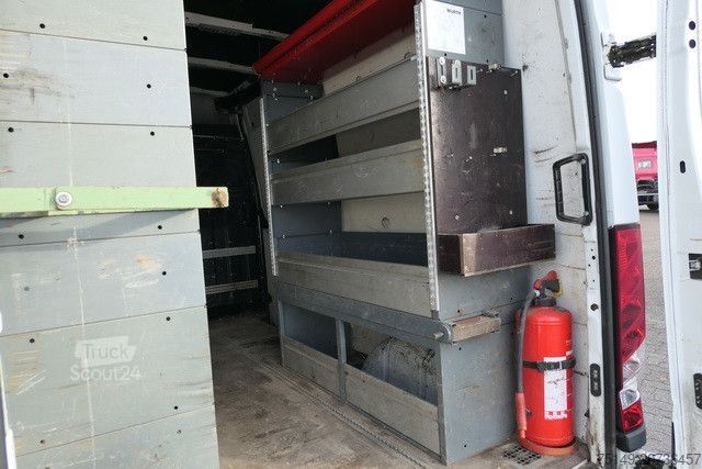 Ван с висока покривка IVECO 35S16 Daily 4x2, 104tkm, Würth Regale, AHK, Navi