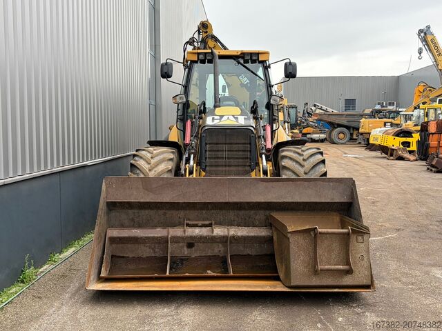 Excavator/loader combination Caterpillar 444E