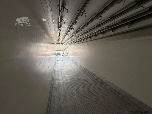 Refrigerated/frozen transport Schmitz Cargobull SKO 24 5x Meatrails Rohrbahnen Fleisch Carrier ...