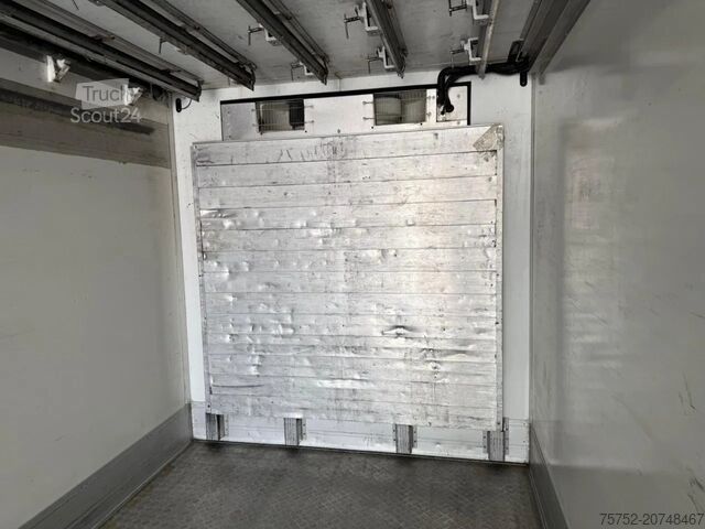 Refrigerated/frozen transport Schmitz Cargobull SKO 24 5x Meatrails Rohrbahnen Fleisch Carrier ...