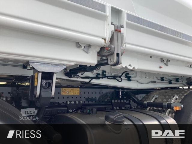Camión volquete DAF XD 450 FAD 8x4 Meiller DSK Trigenius Meiller Tri