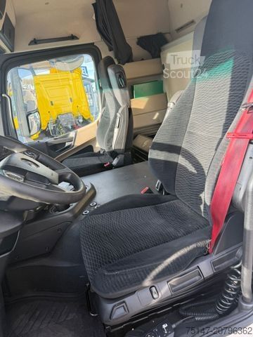 Gefahrgut LKW MERCEDES-BENZ 1840 Actros ADR Klima