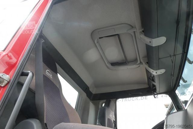 Трьохсторонній самоскид MAN TG-S 26.440 6x6 3-Achs Allradkipper Meiller