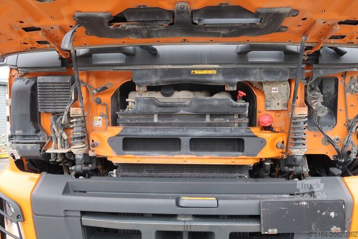 Třístranný sklápěč Volvo FMX 460 8x4 Bordmatik