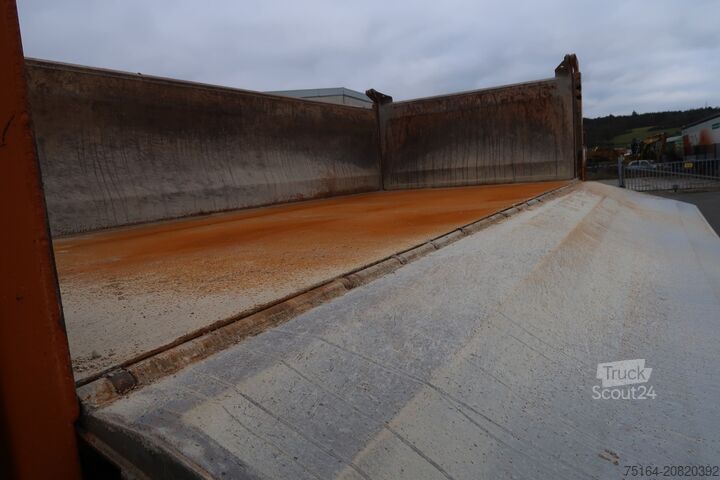 Třístranný sklápěč Volvo FMX 460 8x4 Bordmatik