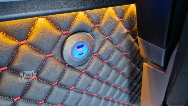 Minibús MERCEDES-BENZ Sprinter 315 Tourer 9 SS VIP Systemboden Stock