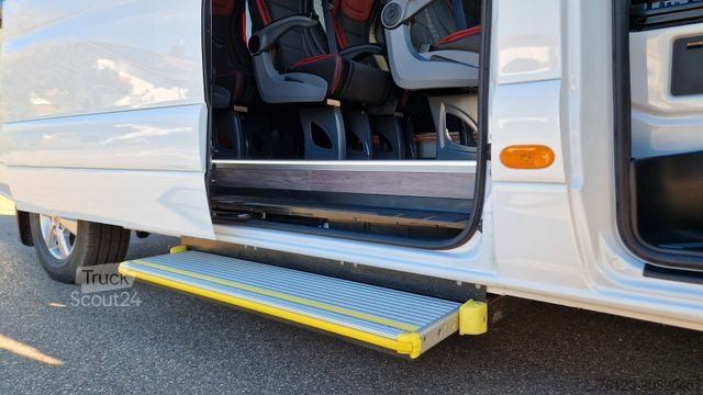 Minibús MERCEDES-BENZ Sprinter 315 Tourer 9 SS VIP Systemboden Stock