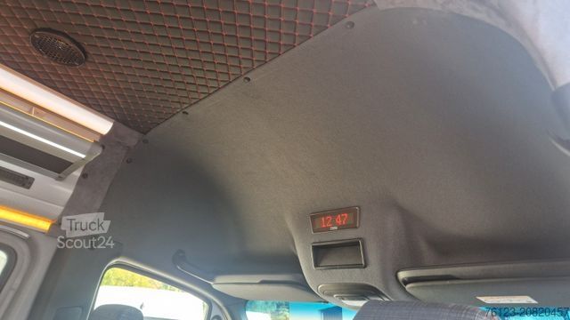 Minibús MERCEDES-BENZ Sprinter 315 Tourer 9 SS  VIP Systemboden Stock