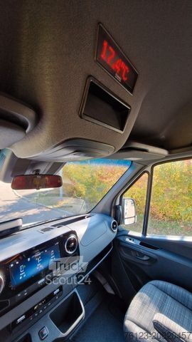 Minibús MERCEDES-BENZ Sprinter 315 Tourer 9 SS VIP Systemboden Stock
