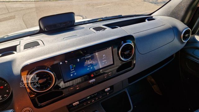 Minibús MERCEDES-BENZ Sprinter 315 Tourer 9 SS VIP Systemboden Stock