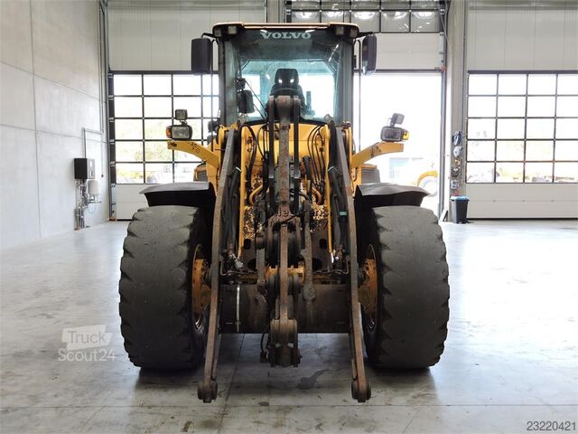 Volvo L90F avec 3e fonction hydraulique Volvo L90F 3rd Function