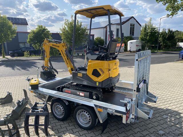 Mini excavator cu încărcător redus + pachet de accesorii Berger Kraus BK1000JSR mit Schwenkarm *HERBSTAKTION*