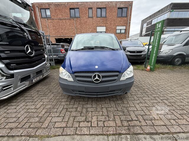 Fourgon compact Mercedes-Benz vito 110cdi euro5 Airco