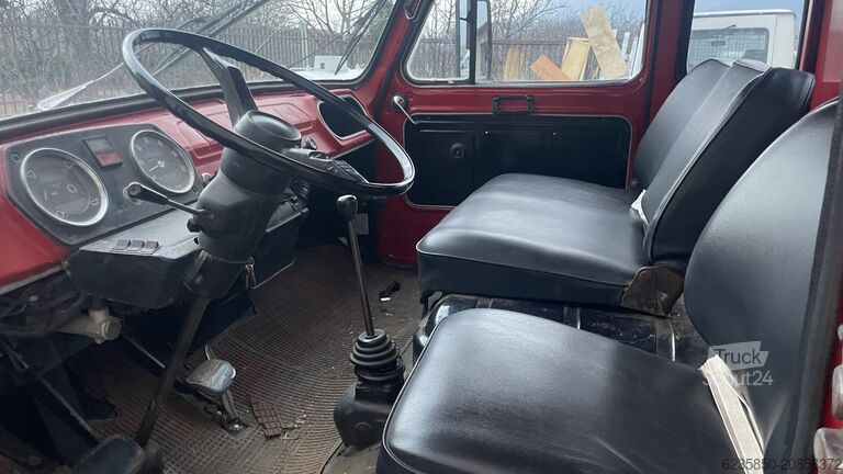 Camion ribaltabile trilaterale FIAT 40 NC RIBALTABILE PATENTE b