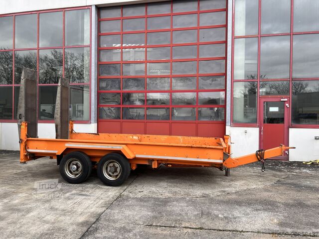 Alacsony rakodószintű pótkocsi tt Tandemtieflader