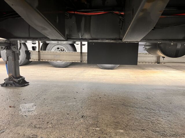 Alacsony rakfelületű félpótkocsi t3 3 Achs Satteltieflader