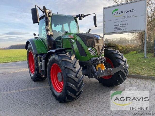 Tractor Fendt 718 VARIO S4