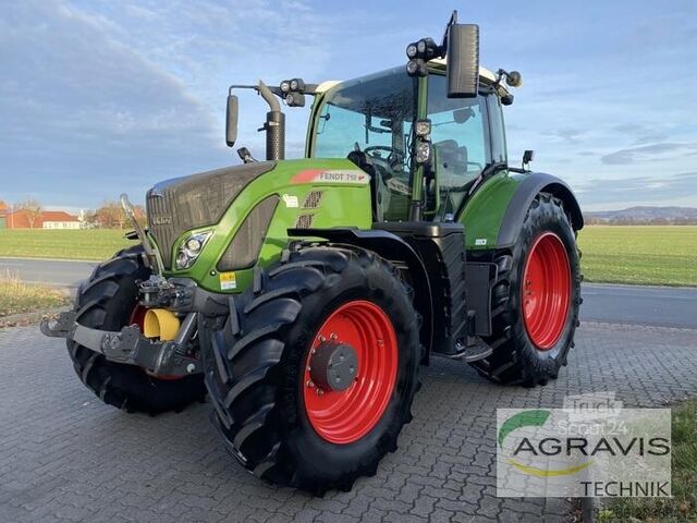 Tractor Fendt 718 VARIO S4