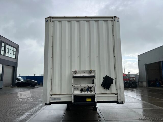 куфар Krone SD / Closed Box / Dhollandia / 1x Lift Axle