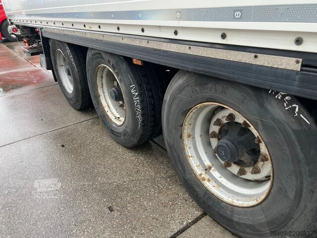 куфар Krone SD / Closed Box / Dhollandia / 1x Lift Axle