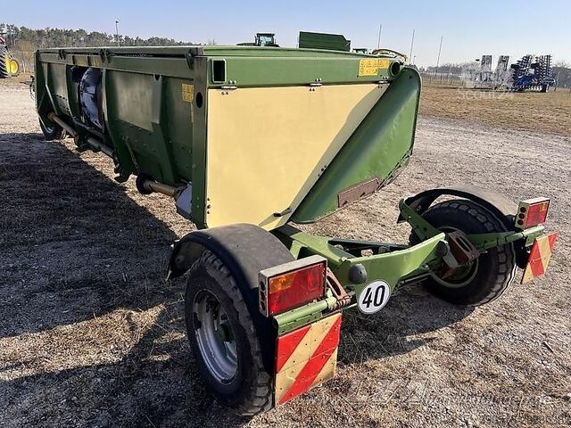 Kombajn za žetev in mlatev Krone X-DISC 6200