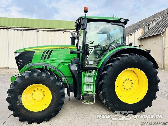 Tractor John Deere 6210R