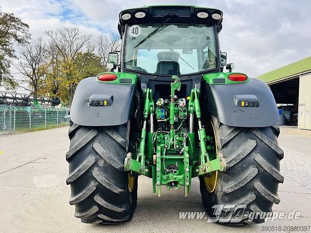 Tractor John Deere 6210R