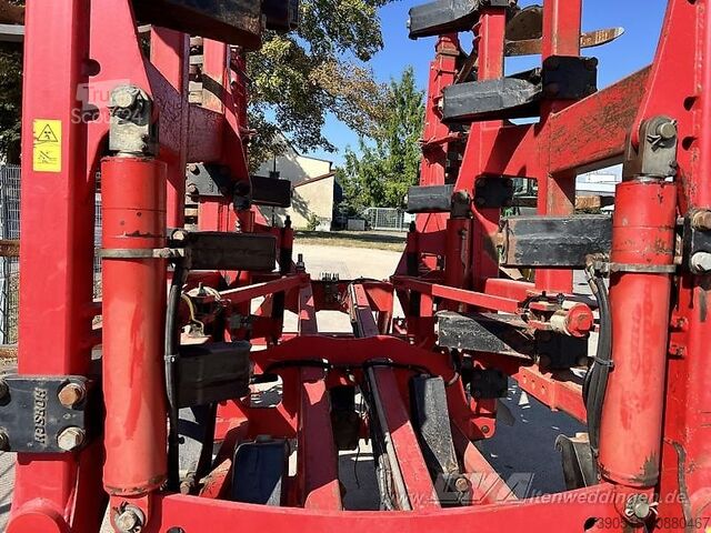 Déchaumeur Horsch Terrano 6 FX