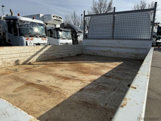 Kolmisuuntainen kippiauto MERCEDES-BENZ ATEGO 816 Kipper 2-Seiten*KRAN HIAB X 078*2xAHK