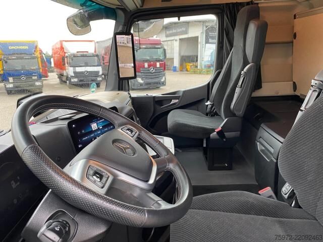 Standard nyergesvontató  Actros 1848 LS nRL Low Liner