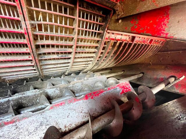 Moissonneuse-batteuse Case-IH 2388 Axial Flow