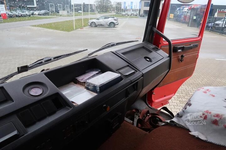 Ανατρεπόμενο φορτηγό Volvo F 7 F 720 - 1982 - 3 sides tipping - rear crane...